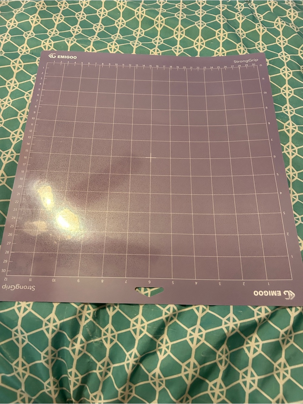 Emigoo StrongGrip Purple Cutting Mat – Precision Grip Surface